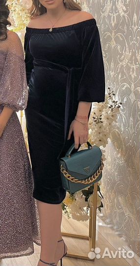 Бархатное платье женское