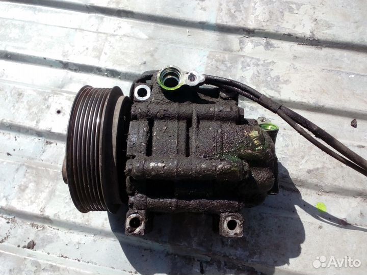 Компрессор кондиционера Mazda Millenia 2.3 98-00