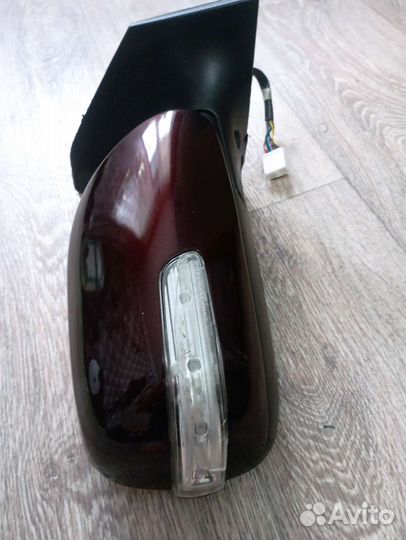Зеркало правое 9к Toyota Avensis 2 рестайлинг