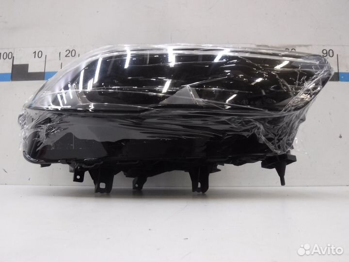 Фара правая BMW X5