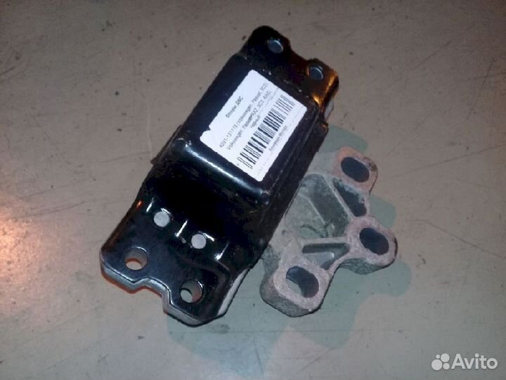 Опора двигателя (подушка двс) левая 1K0199555S Vol