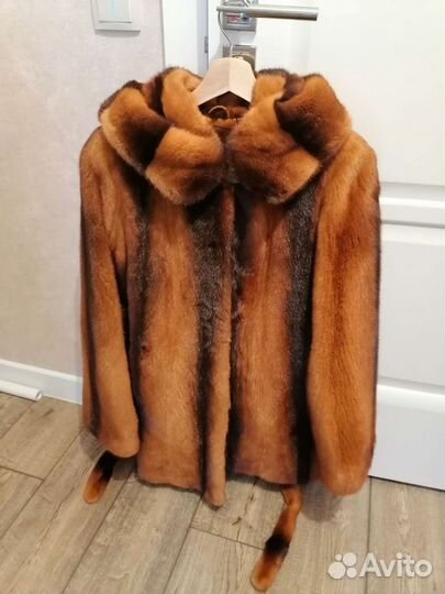 Шуба норковая с капюшоном
