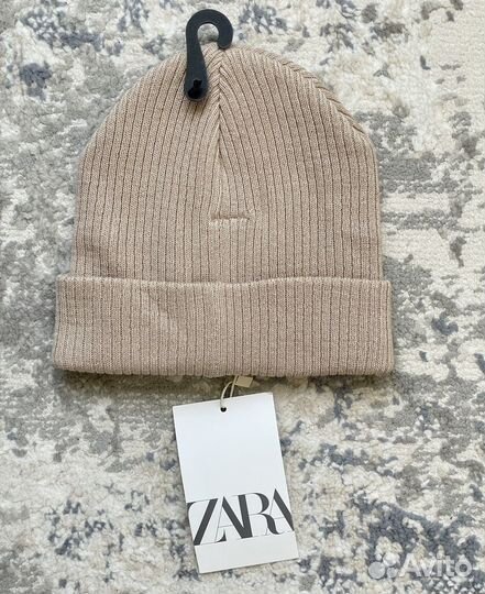 Новая шапка Zara 44-46