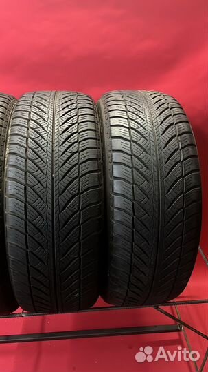 Goodyear UltraGrip Performance 2 225/55 R17 99V