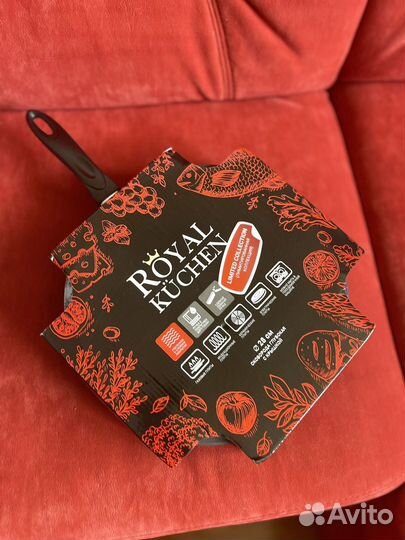 Сковорода 28 см, глубокая,с крышкой Royal Kuchen