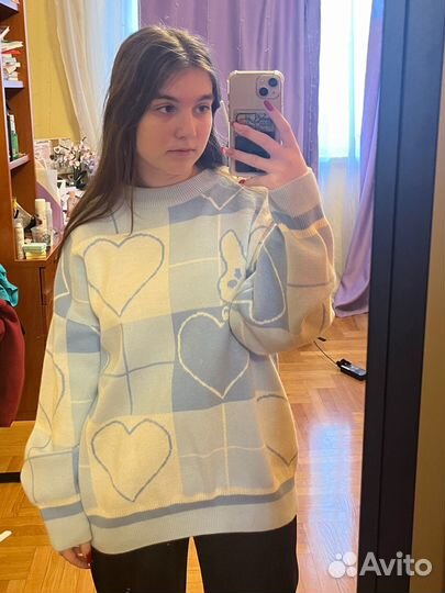 Свитшот женский оверсайз