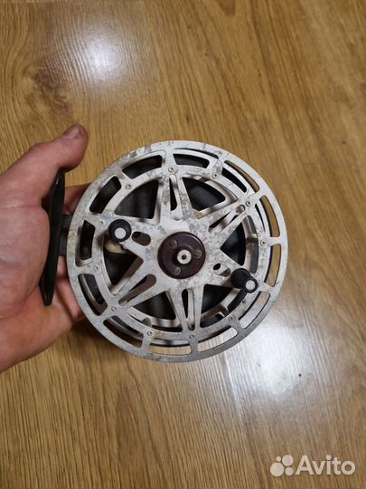 Катушка рыболовная СССР