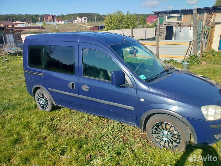 Opel Combo 1.4 МТ, 2008, 230 000 км