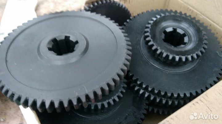 Шестерня транспортной скорости и дифференциала