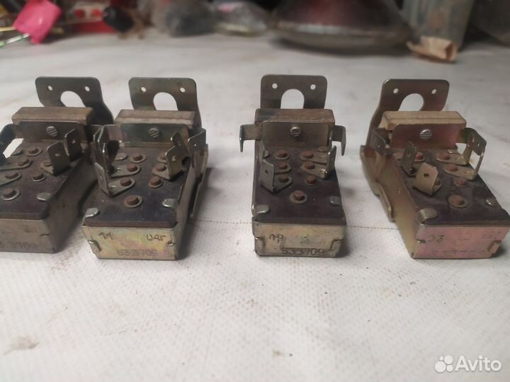 Переключатель света 3302 3307 3309