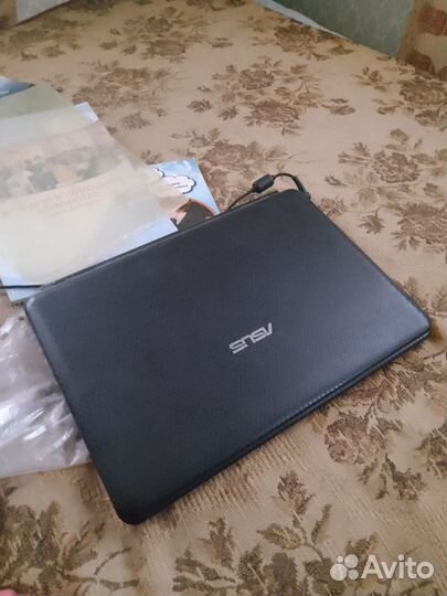 Ноутбук asus