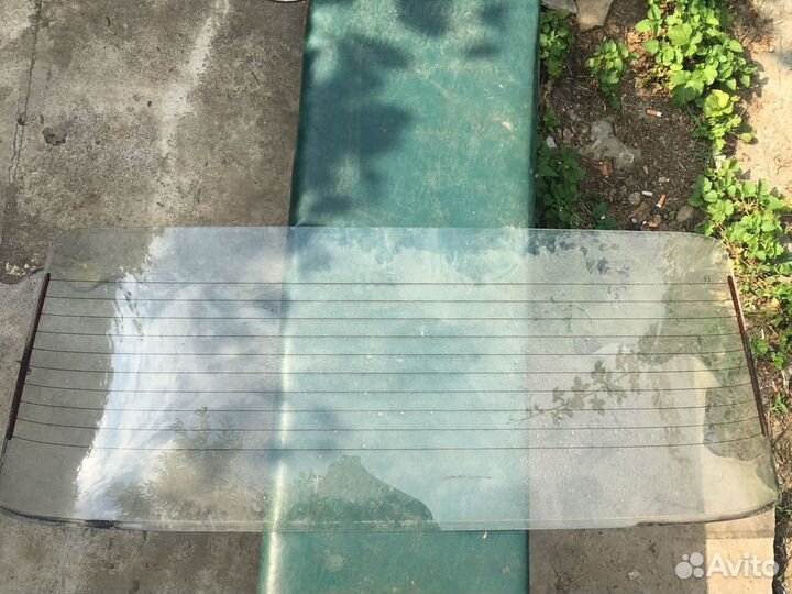 Заднее стекло ваз