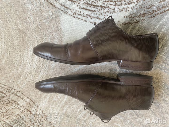 Туфли мужские LV размер 9,5. Лето-осень