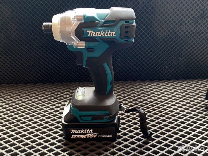 Винтоверт makita