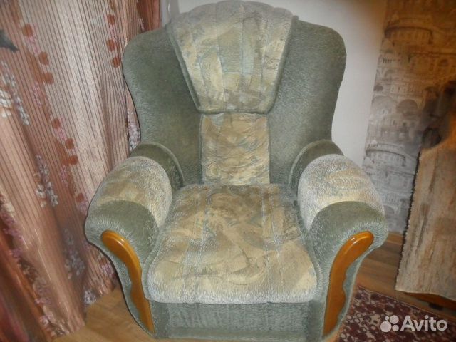 Кресло (можно 2 кресла)