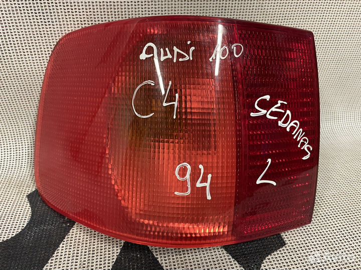 Фонарь задний левый Audi 100 C4 седан 441-1923L-UE