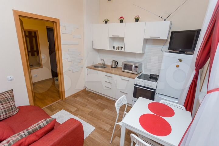 1-к. квартира, 42 м², 11/13 эт.