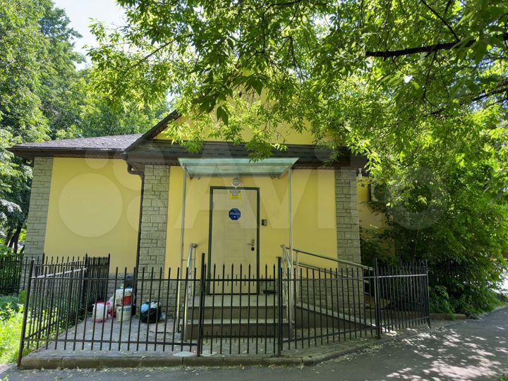 Здание, 70 м²