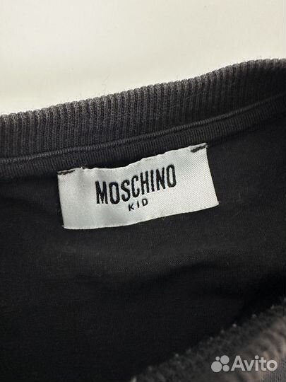 Футболка Moschino