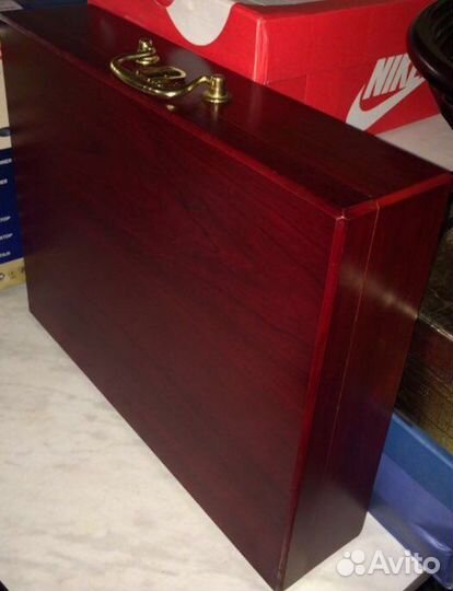 Подарочный мини гольф в деревянном кейсе