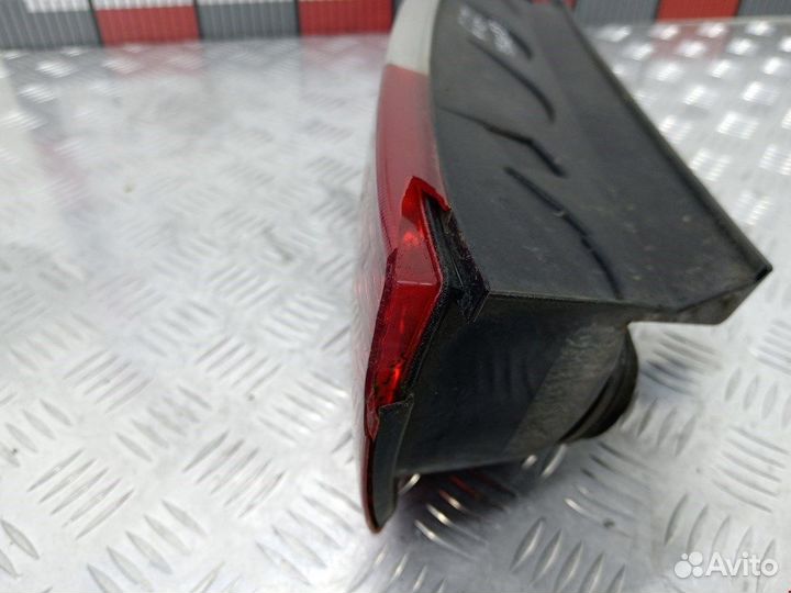 Фонарь задний левый для Ford C-MAX 1 1347455