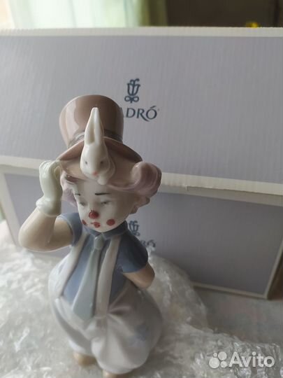 Шляпа фокусника. Lladro 8092