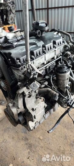 Двигатель Volkswagen Transporter T5 1.9TDI