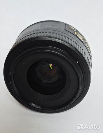Nikon 35mm f/1.8G AF-S DX Nikkor