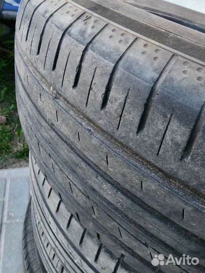 Yokohama BluEarth AE50 215/65 R17