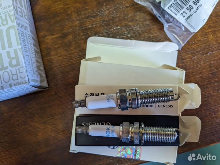 Оригинальные свечи для genesis