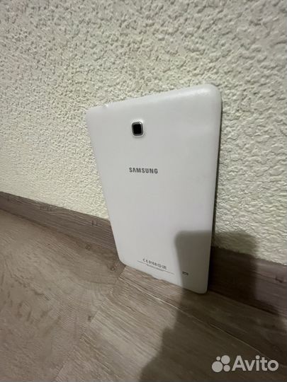 Планшет Samsung galaxy tab 4