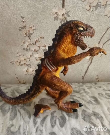 Коллекционная игрушка