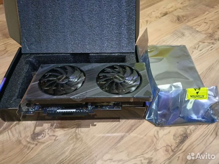 Asrock intel ARC A750 8Gb