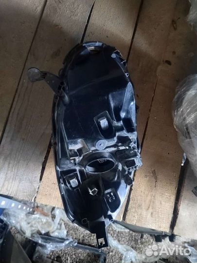 Фара левая правая Nissan Micra k12