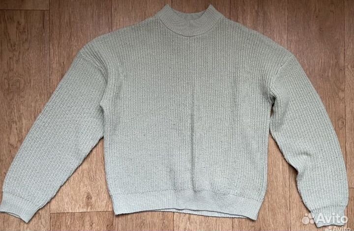Свитер женский
