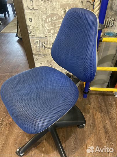 Компьютерное кресло стул школьника растущий