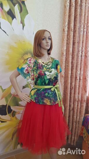 Блузка шелковая 42 44