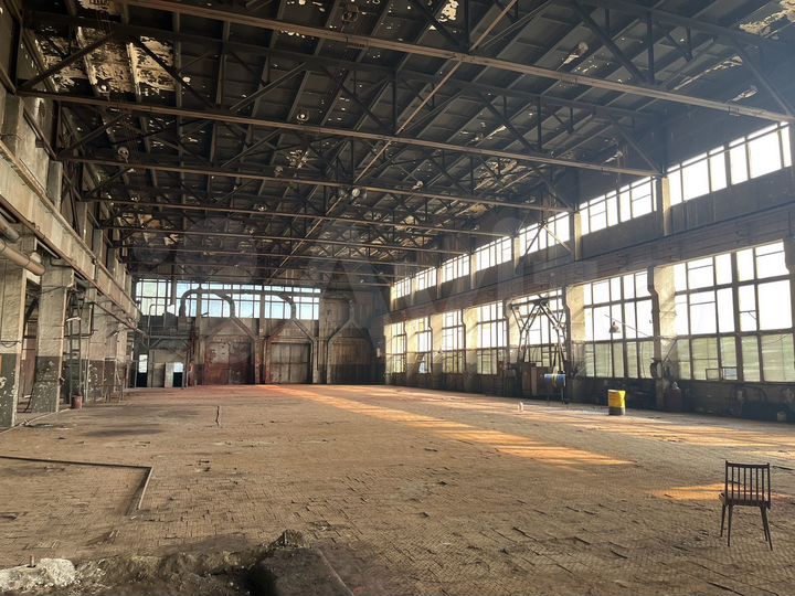 Производственное здание с краеом гп 10 тонн