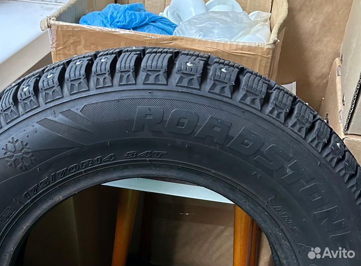 Roadstone Classe Premiere 175/70 R14 81