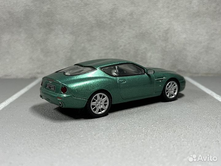 Коллекционная модель Aston Martin DB7 Zagato 1:43