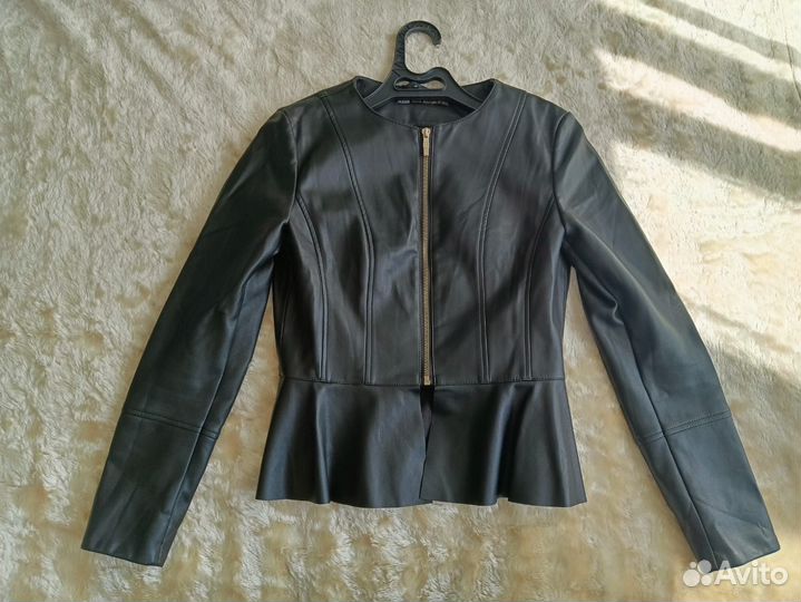 Куртка с баской Love Republic