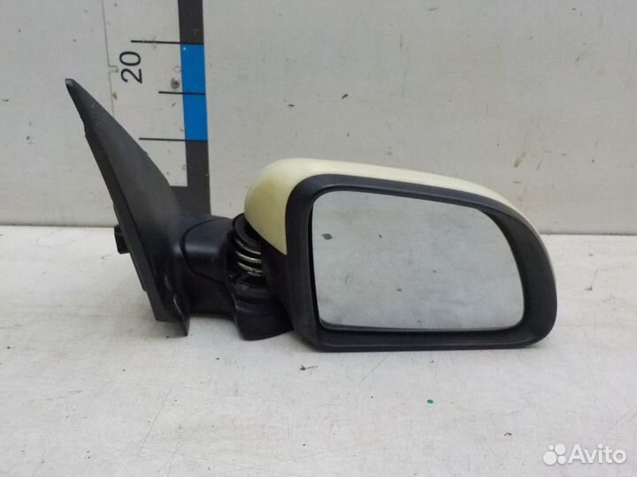 Зеркало наружное правое на Kia Rio 87620Н0040