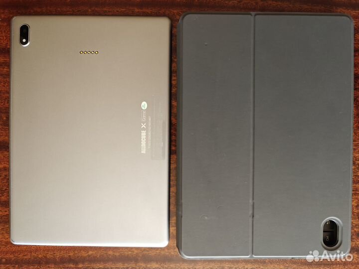 Аксессуары и планшет