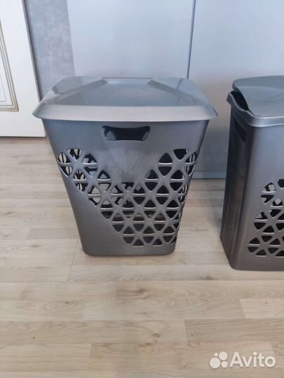 Продам пластиковые контейнеры