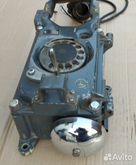 Телефон дисковый в металлическом корпусе СССР