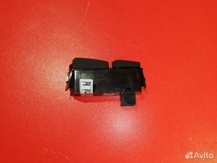 Кнопка отключения парктроников Opel Meriva S10