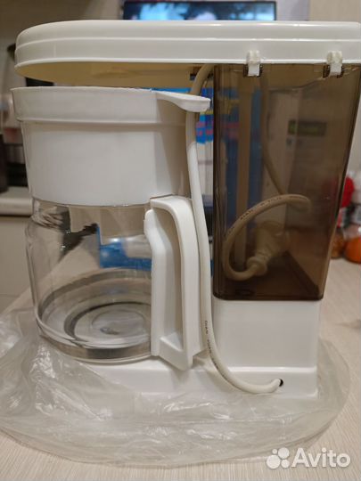 Кофеварка новая