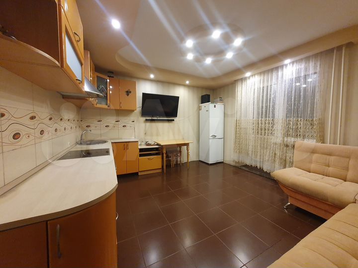 2-к. квартира, 75,6 м², 12/13 эт.