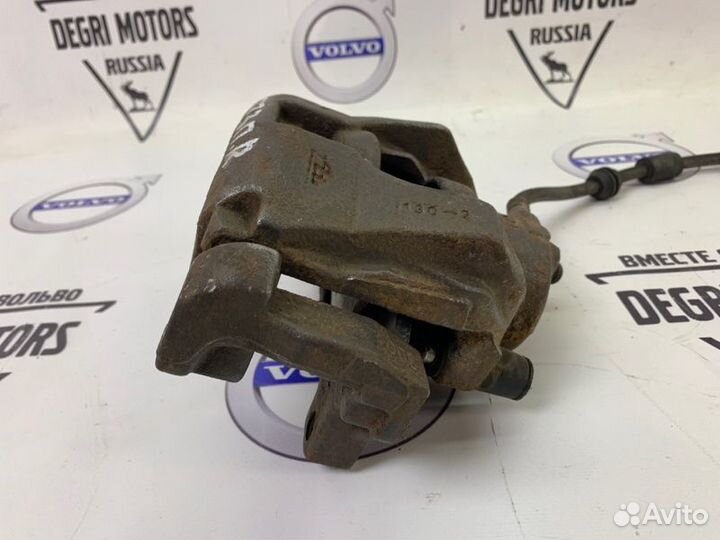 Суппорт передний правый Volvo S60 S80 V60 XC70 07