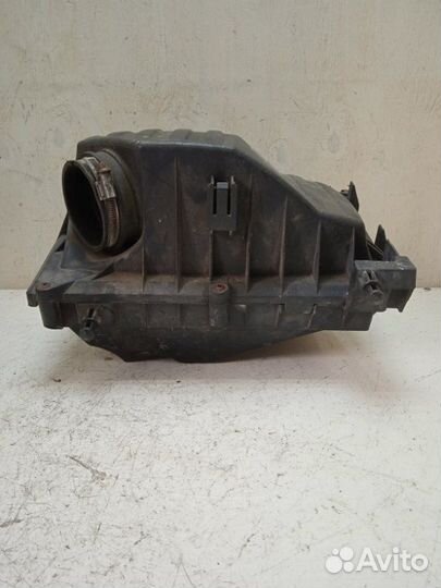 Корпус воздушного фильтра Opel Meriva A минивэн